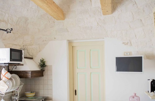 Martina Franca Casa | COMPLEX OF TRULLI WITH POOL IN THE COUNTRYSIDE. GREAT POSITION: TRULLETTO