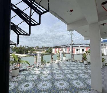 Compostela Cama Y Desayuno | Compostela Guest Room #3 Terrace, Rooftop, WiFi, Netflix