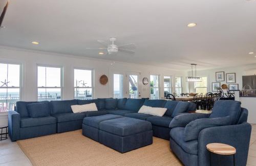 Carolina Beach Casa | Conched Out by Bryant Real Estate