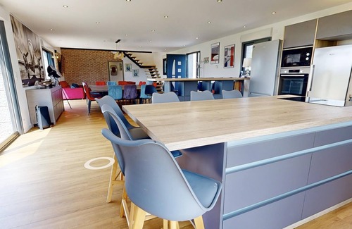La Haye-Pesnel Cabaña | Vivienda · La Haye-Pesnel · 8 dormitorios · 19 camas · 3 baños