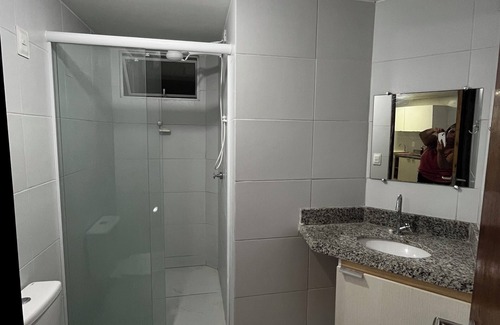 Brisamar Apartamento | Cond. Vuarnet 4 minutes from the bust of Tamandaré, Tambaú. Well located, with swimming pool.