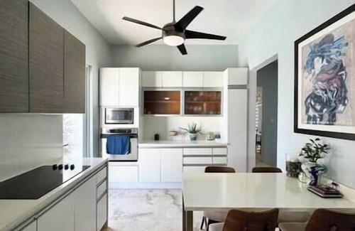 Santurce Casa | Condado Laguna Villa w/Pool 5 Bed 3 Bath - Generator