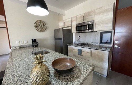 Zona Dorada Condominio | bonito depa/100 pasos de la playa by Gpsrentas