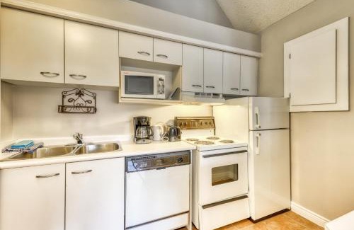 Craigleith Hotel | Condo 110 at North Creek Resort