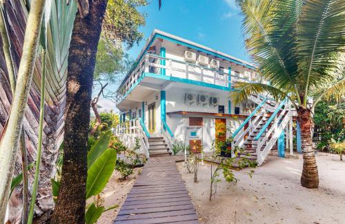 Placencia Apartamento | Condo #25 @ Beachside Villas