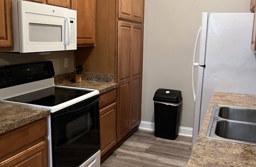 Socastee Condominio | Condo 3BR 2BA with Community pool in Gated Community
