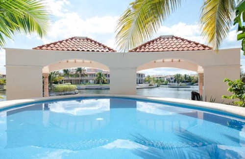 Puerto Aventuras Condominio | Condominio Bellmare Frente de lujo de lagon 4 pasos a la piscina privada 1 min a la playa