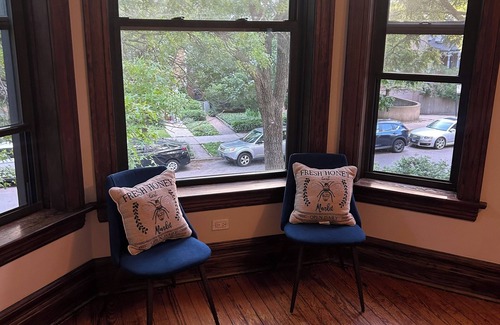 Hyde Park Condominio | Condo in Hyde park 2 min UofC 6mi downtown