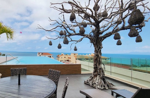 Puerto Vallarta Apartamento | Condo in the romantic zone of Puerto Vallarta, one block from the beach.
