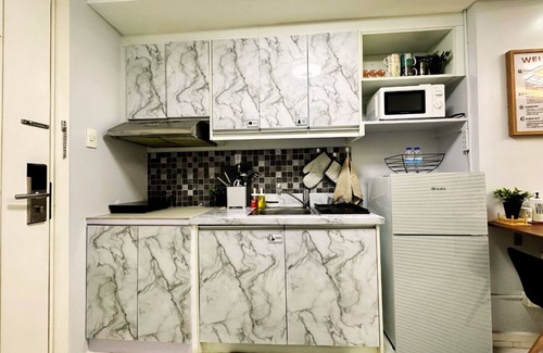 San Lorenzo Condominio | Condo Makati Greenbelt w/ free access to Pool, Gym, Sauna and highspeed internet