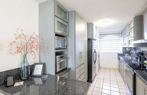 La Paz Apartamento | Oceanview Condo at Marina Vista Coral best location in town