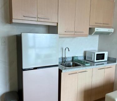 Wack-Wack Greenhills Apartamento | Condo Roughly 30 mins from NAIA with view of Greenhills