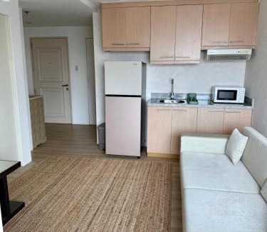 Wack-Wack Greenhills Apartamento | Condo Roughly 30 mins from NAIA with view of Greenhills
