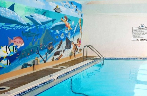 Panama City Beach Complejo | Condo-style Fully Furnished Accommodations With Beachfront and Upscale Amenities