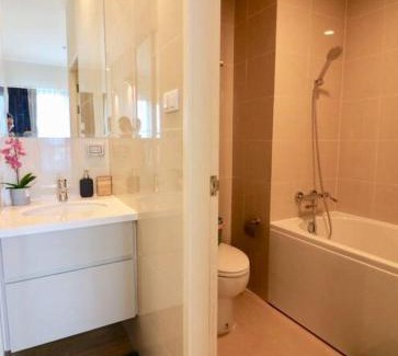 Si Racha Apartamento | Condo The Zea Shiracha