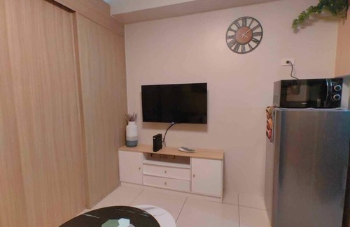 Pasay Condominio | Condo unit near NAIA Airport, Mall of Asia, CCP, PICC & more attractions nearby