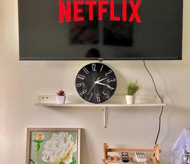 Guadalupe Apartamento | Condo - WIFI up to 100mbps - Pool - Netflix&Chill