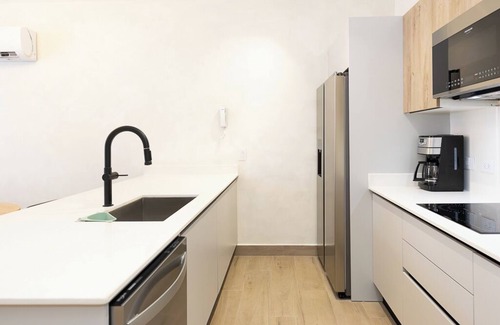 Casco Viejo Apartamento | Condo with 2 bdr + 1 bthr 🏣near Tourist Atractions