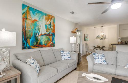 Demere Park Apartamento | Condo with Amazing Amenities 1 Mi to Beach!