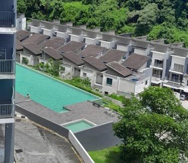 Larut Apartamento | Condominium Crystal Heights