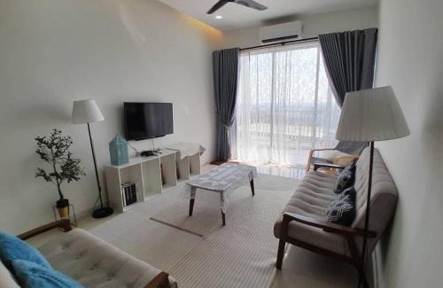 Larut Apartamento | Condominium Crystal Heights