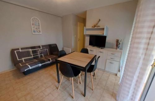 Marseillan Apartamento | Confortable 2 pièces cabine, 6 pers, parking à Marseillan-Plage - FR-1-326-839