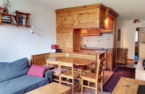 Val-d'Isere Apartamento | Confortable 2 Pièces Cabine, Val d'Isère - Pied des Pistes, Balcon Sud, 6 Pers, Local à Ski - FR-1-518-3