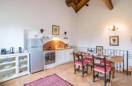 Villa Guardia Apartamento | Apartment in Villa with pool and parking space