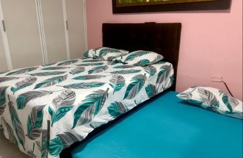 Florencia Casa | Confortable con capacidad para grupos de 11 personas