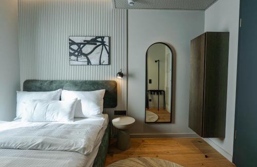 Ludwigsvorstadt Hotel | Conlon House Lower East Side
