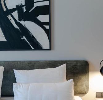 Ludwigsvorstadt Hotel | Conlon House Lower East Side