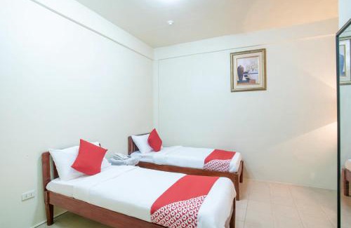 Moonwalk Hotel | Conrado's Apartelle