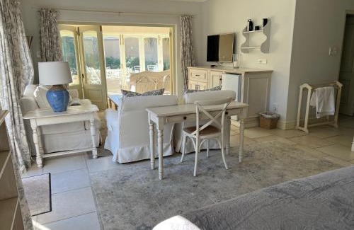 Alphen Cabina | Constantia Valley Lodge