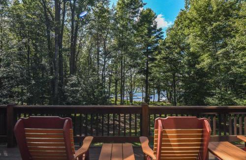 Waterfront Greens Casa | Constantly Cozy