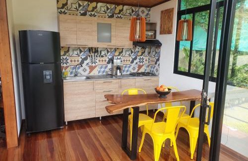Yumbo Cabina | Container House Dapa