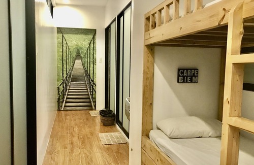 Tagaytay Hotel | Containers by Eco Hotels