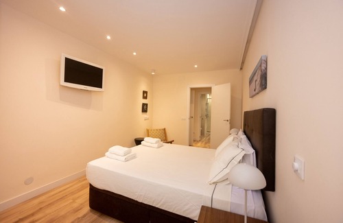 Cotos Apartamento | Contemporáneo y Colonial Ap. Madrid MLG16