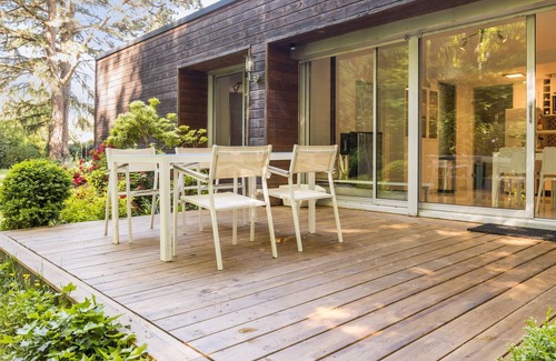 La Chapelle-sur-Erdre Cabaña | Gîte Contemporáneo con Jardín y Aparcamiento en La Chapelle-sur-Erdre