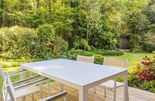 La Chapelle-sur-Erdre Cabaña | Gîte Contemporáneo con Jardín y Aparcamiento en La Chapelle-sur-Erdre