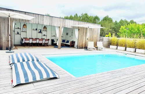 Saint-Julien-en-Born Casa | Contemporary Villa, Terrace and Pool House