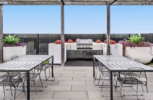 Saint Kilda South Apartamento | Contemporary 1-Bed in the Heart of St Kilda