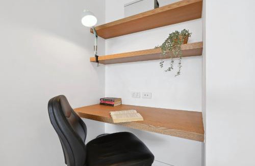 Fortitude Valley Apartamento | Contemporary 1-Bed with Pool Near Brisbane River