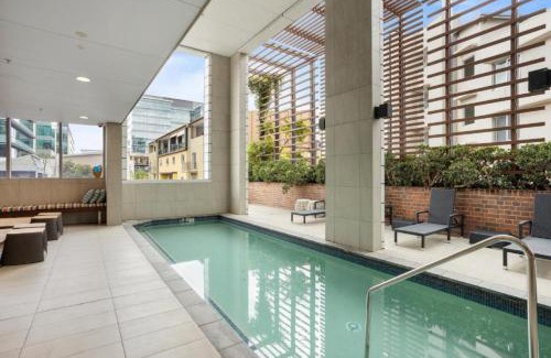 Fortitude Valley Apartamento | Contemporary 1-Bed with Pool Near Brisbane River