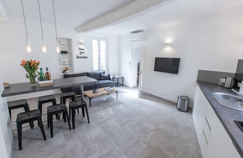Cannes City Centre Apartamento | 2 PIECES BALCON 4 PERS PALAIS FESTIVALS CANNES 1MN