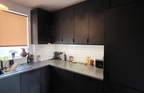 Stoke Newington Apartamento | Contemporary 1BD Flat w/Balcony - Stoke Newington!