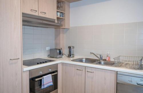 Kingston Apartamento | Contemporary 2BR apartment near Kingston - Hosted by Canstay
