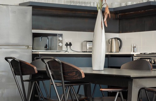 Bo'Kaap Apartamento | Contemporary 3-Bed at the Peak of Bo-Kaap | Pool
