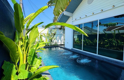 Sa Khu Casa | Villa contemporánea con piscina Safari de 3 dormitorios cerca de la playa de Nai Yang