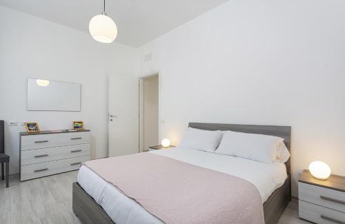 San Martino Apartamento | Contemporary apartment in Sturla by Wonderful Italy
