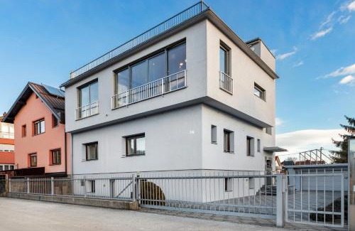 Maribor Apartamento | Contemporary apartment with rooftop terrace in Maribor